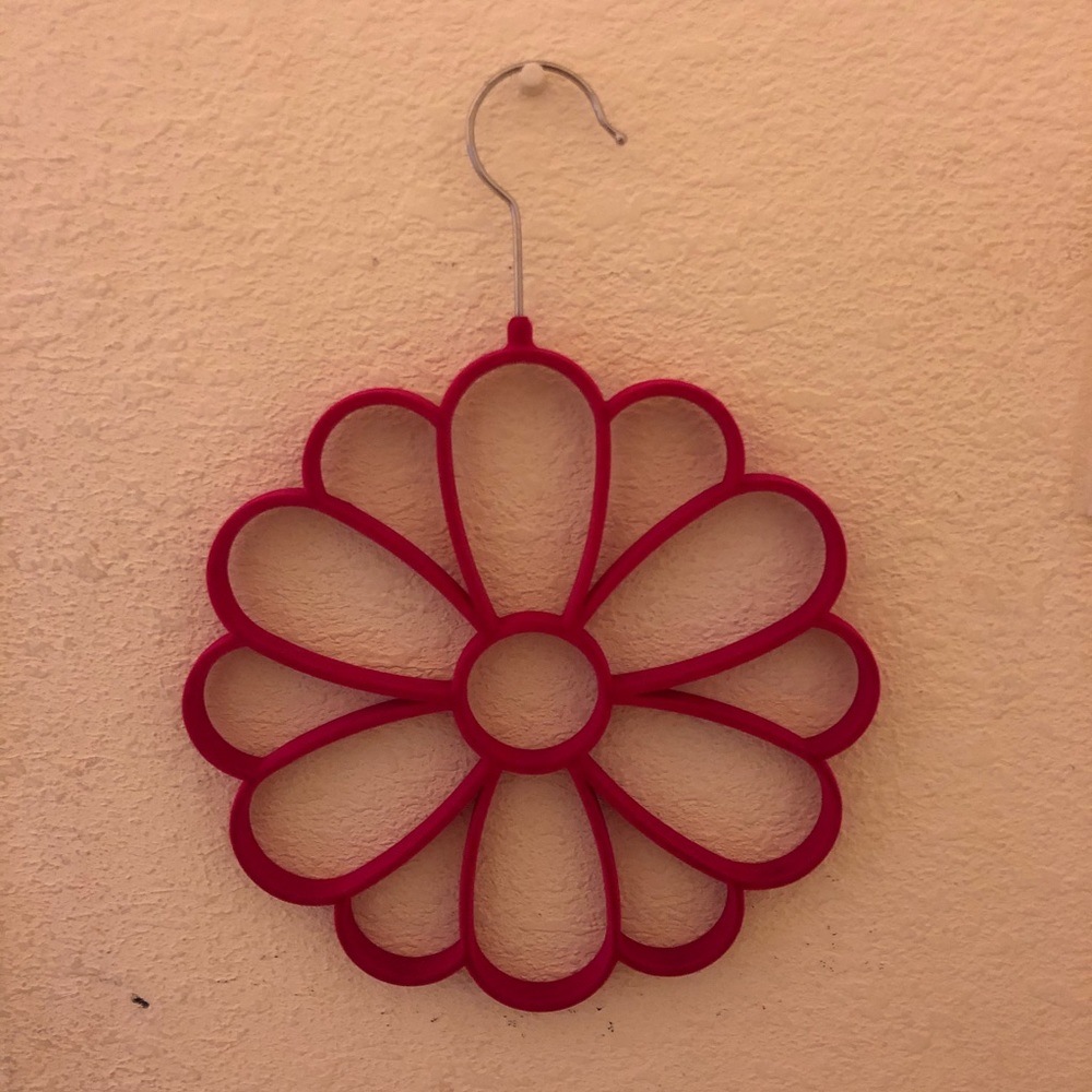 $1 add on w/bundle Velvet scarf hanger